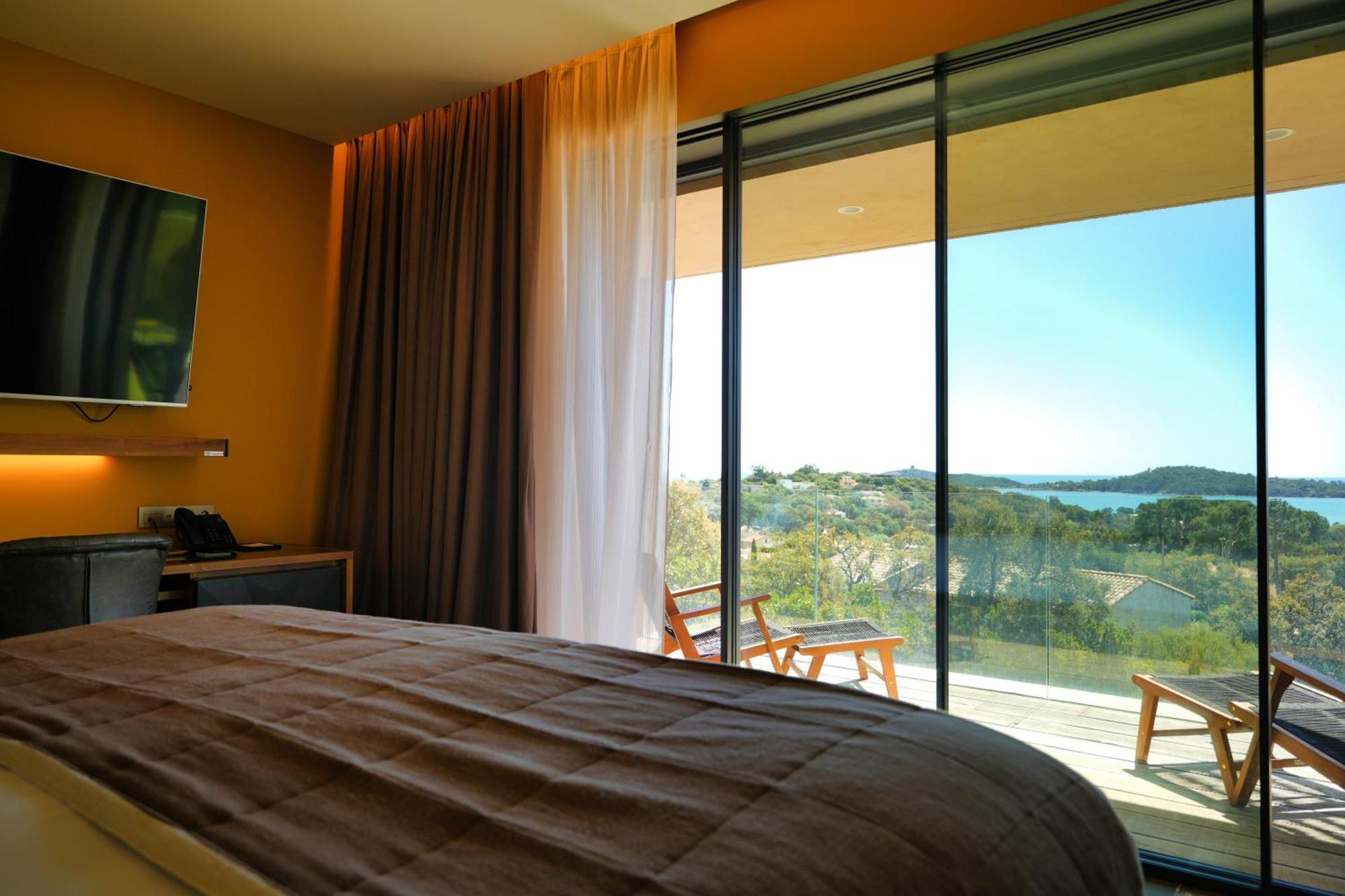 Les Regalia Hotel & Spa Sainte-Lucie de Porto-Vecchio Εξωτερικό φωτογραφία
