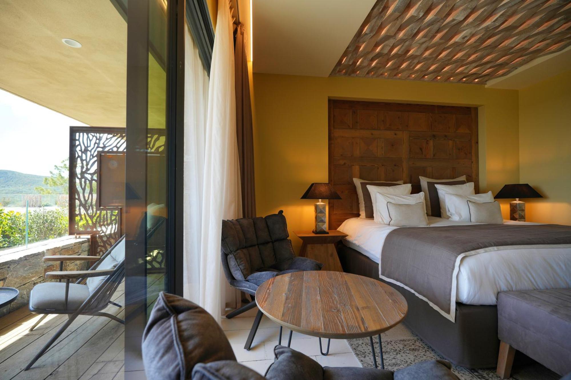 Les Regalia Hotel & Spa Sainte-Lucie de Porto-Vecchio Εξωτερικό φωτογραφία