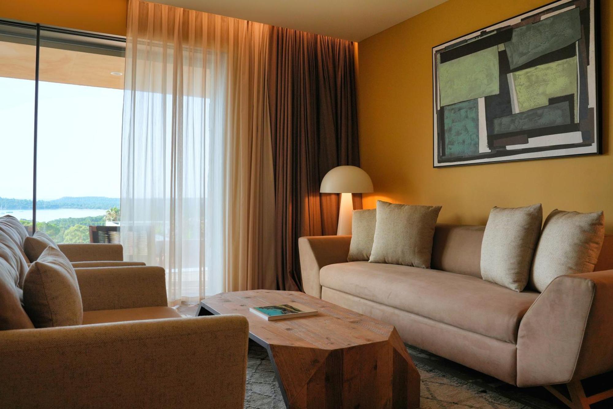 Les Regalia Hotel & Spa Sainte-Lucie de Porto-Vecchio Εξωτερικό φωτογραφία